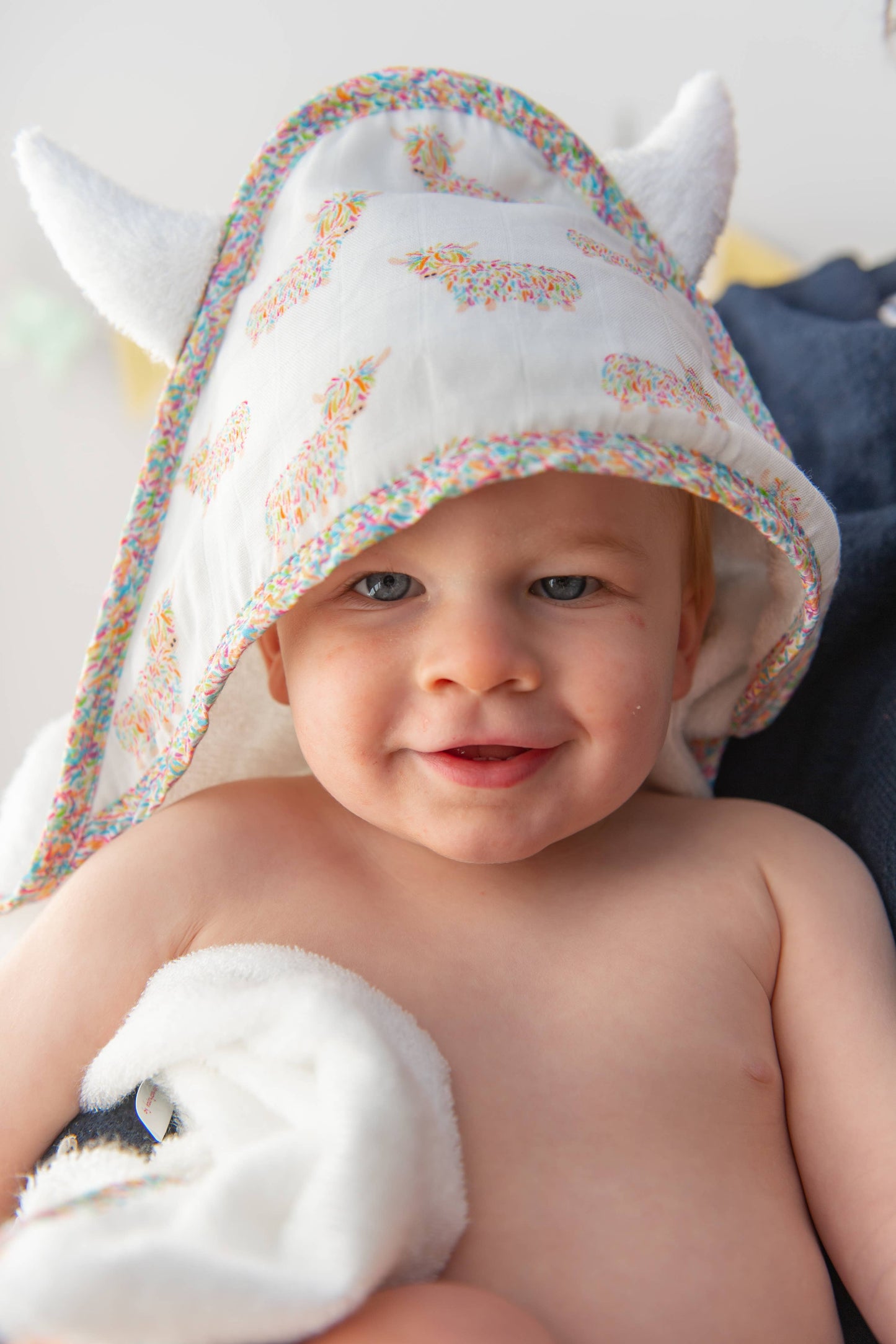 Baby Coo Towel - Highland Cow Hooded Baby & Child Towel