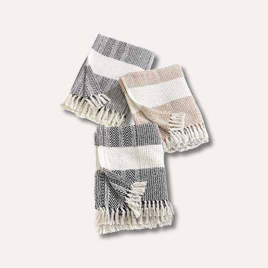 Handloom Fringed Throw